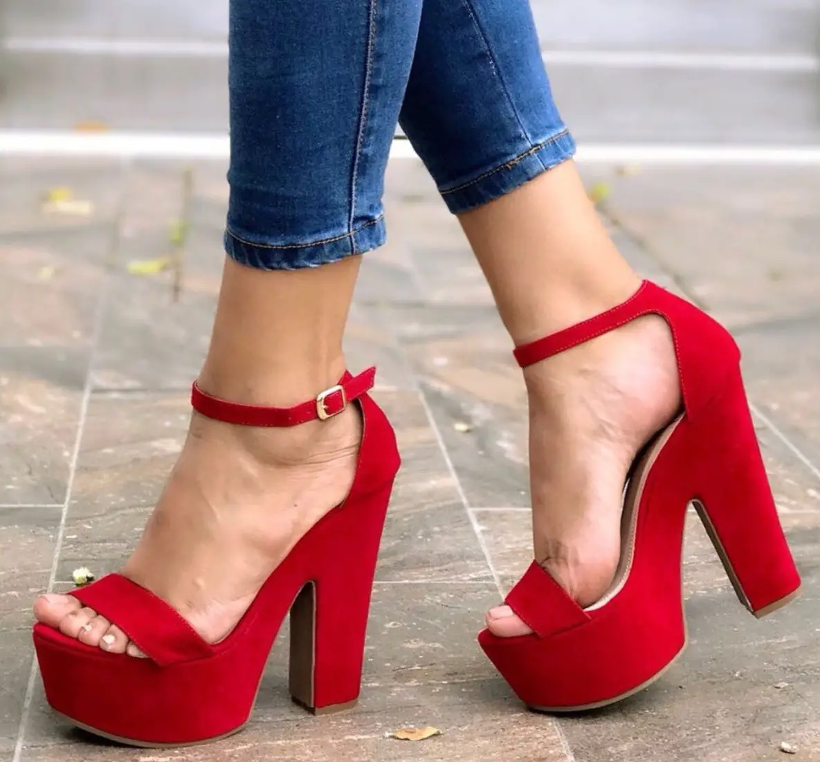 Zapatos Tacones Tacones con plataforma Esprit Tacones con plataforma rojo look casual 