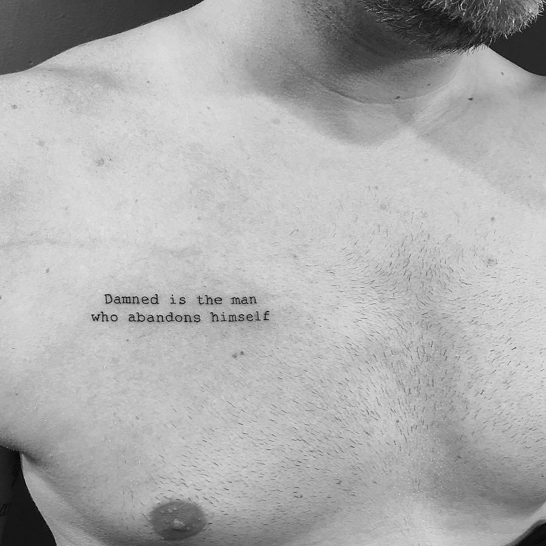 Tatuajes de frases para hombres Tatuajes de frases para hombres