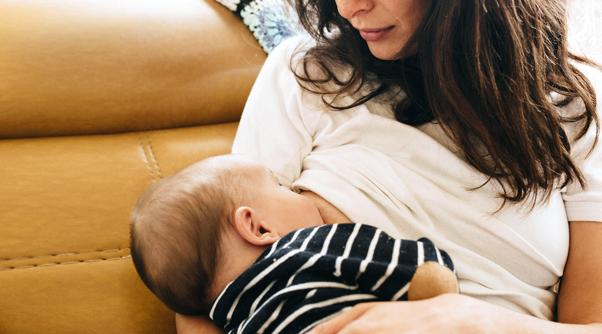 Como hacer para que salga más leche para darle a mi bebe