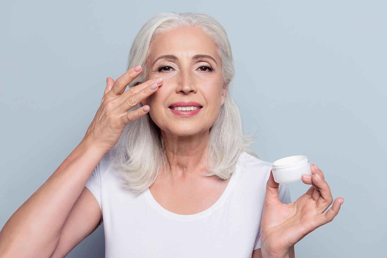 crema de contorno de ojos envejecimiento