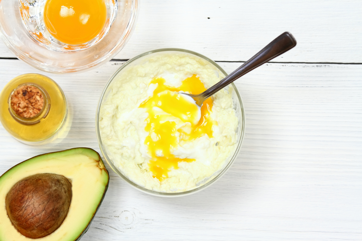 filósofo mordedura joyería Mascarillas de aguacate para el cabello (seco y maltratado) ¡Súper hidratantes! filósofo mordedura joyería Mascarillas de aguacate para el cabello (seco y maltratado) ¡Súper hidratantes!