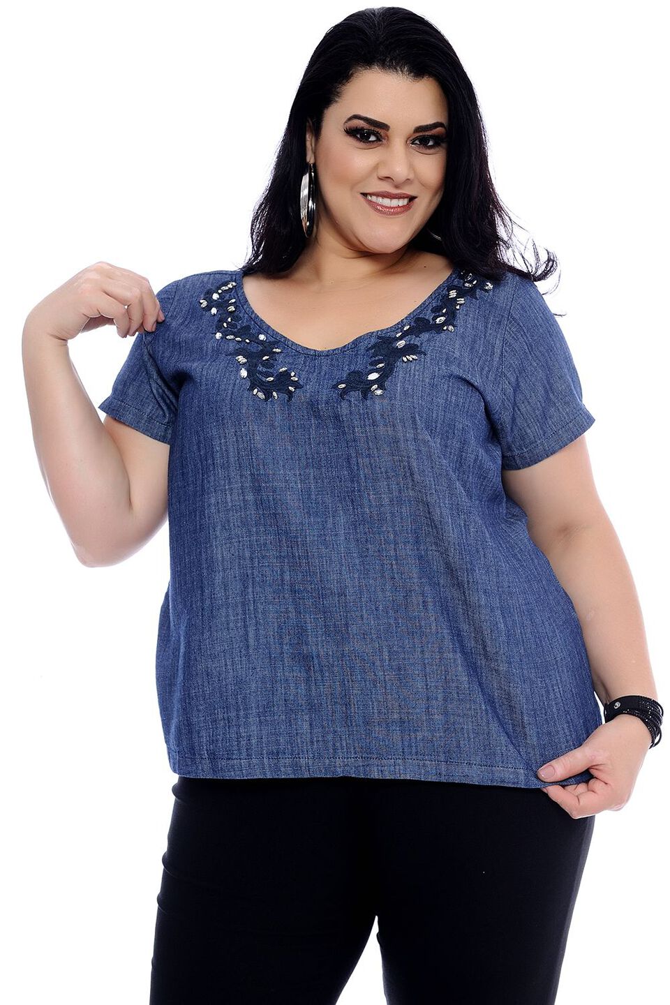 Blusas de moda +27 modelos curvy con estilo