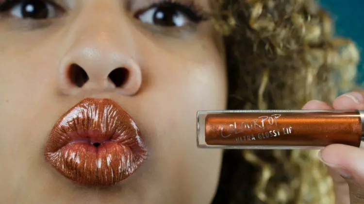labial morena piel calida