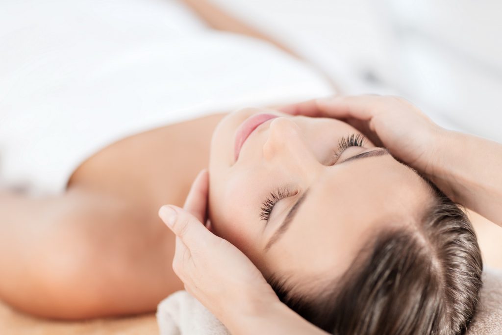 como reafirmar la piel masajes