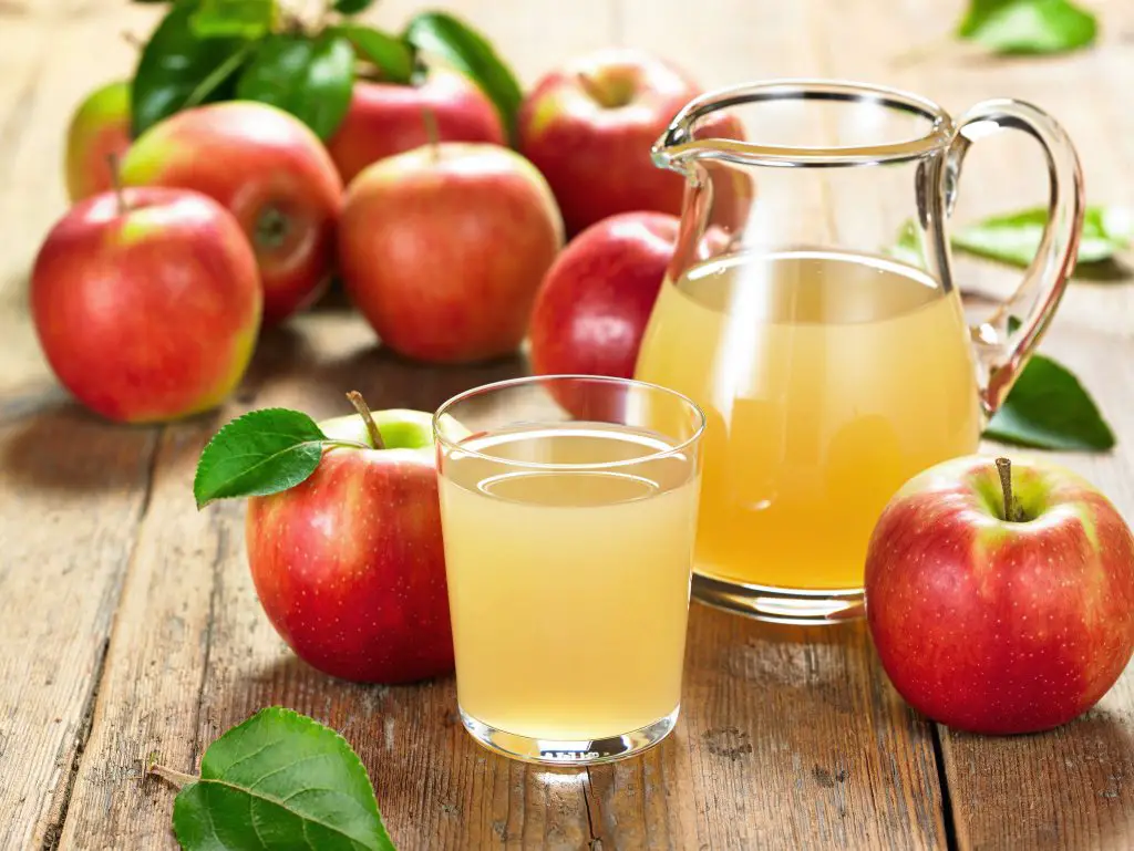 frutas para la gastritis jugo de manzana