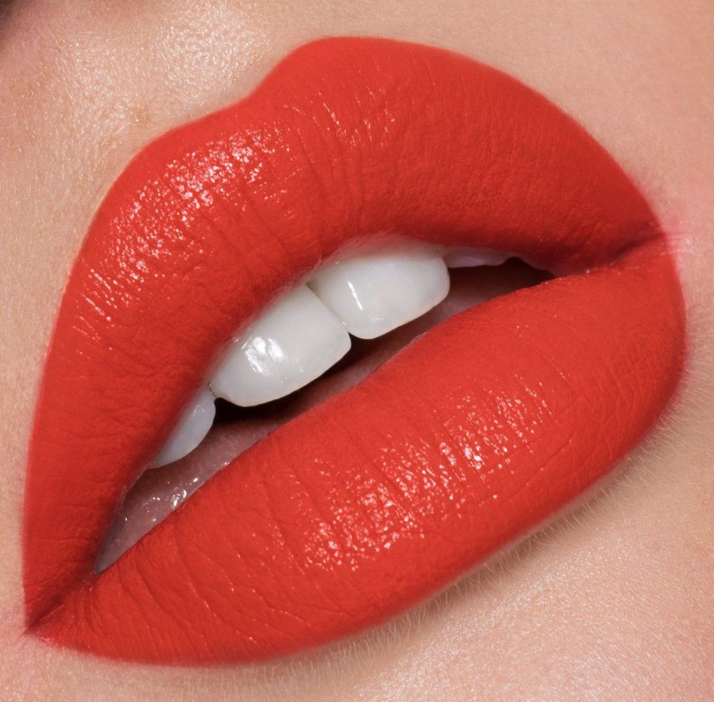 labial naranja