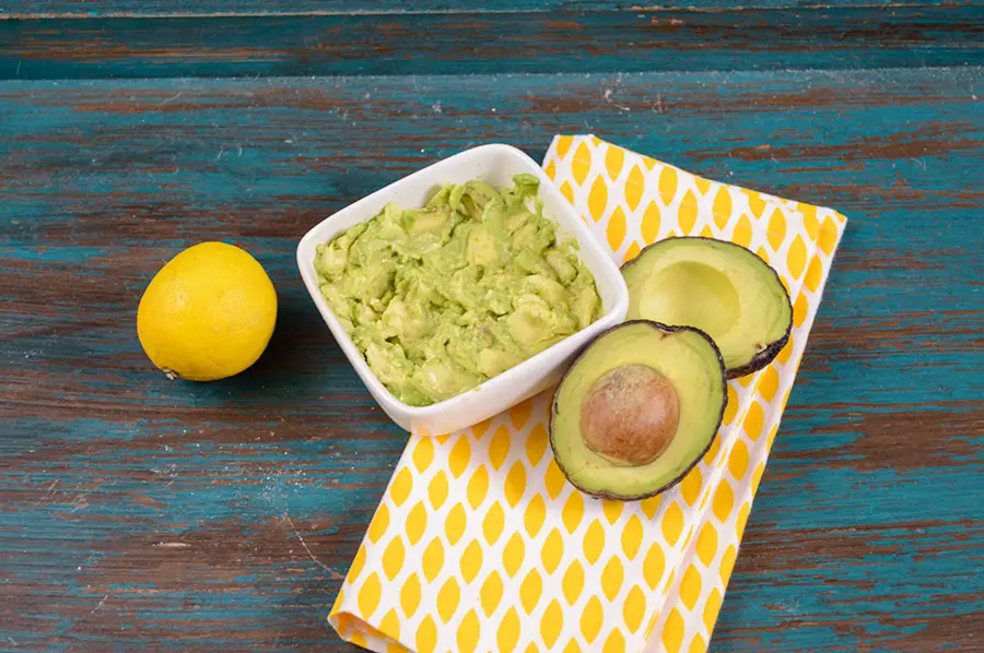 mascarillas para la cara de aguacate limon