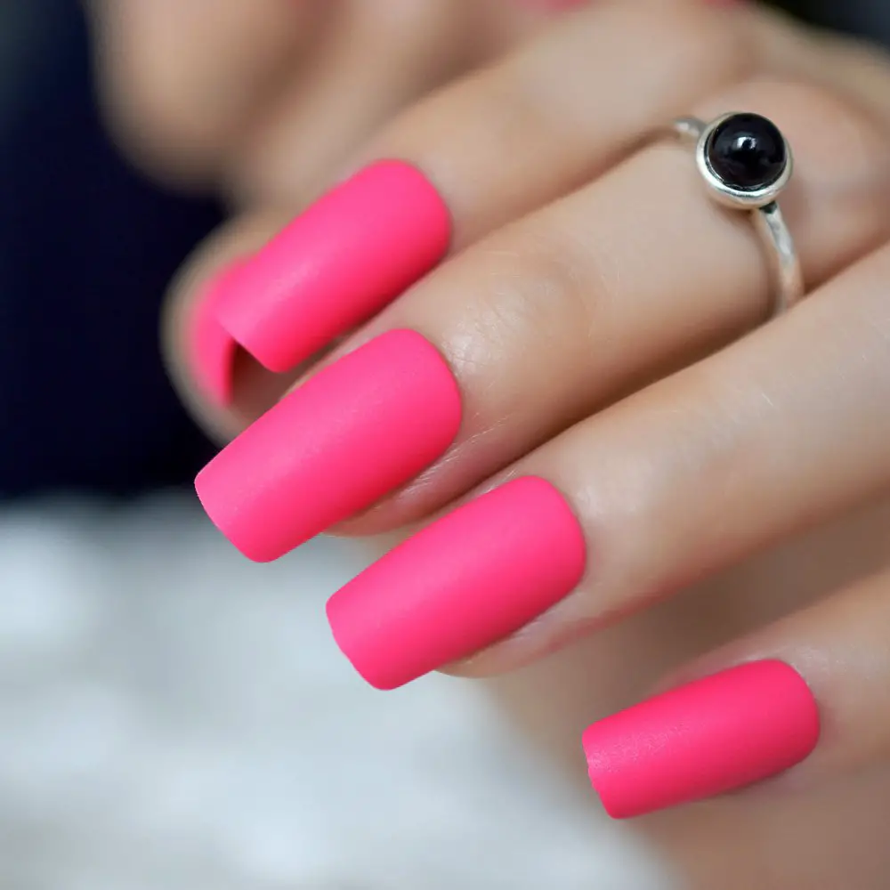 +20 Diseños de uñas acrílicas de colores que estan de moda