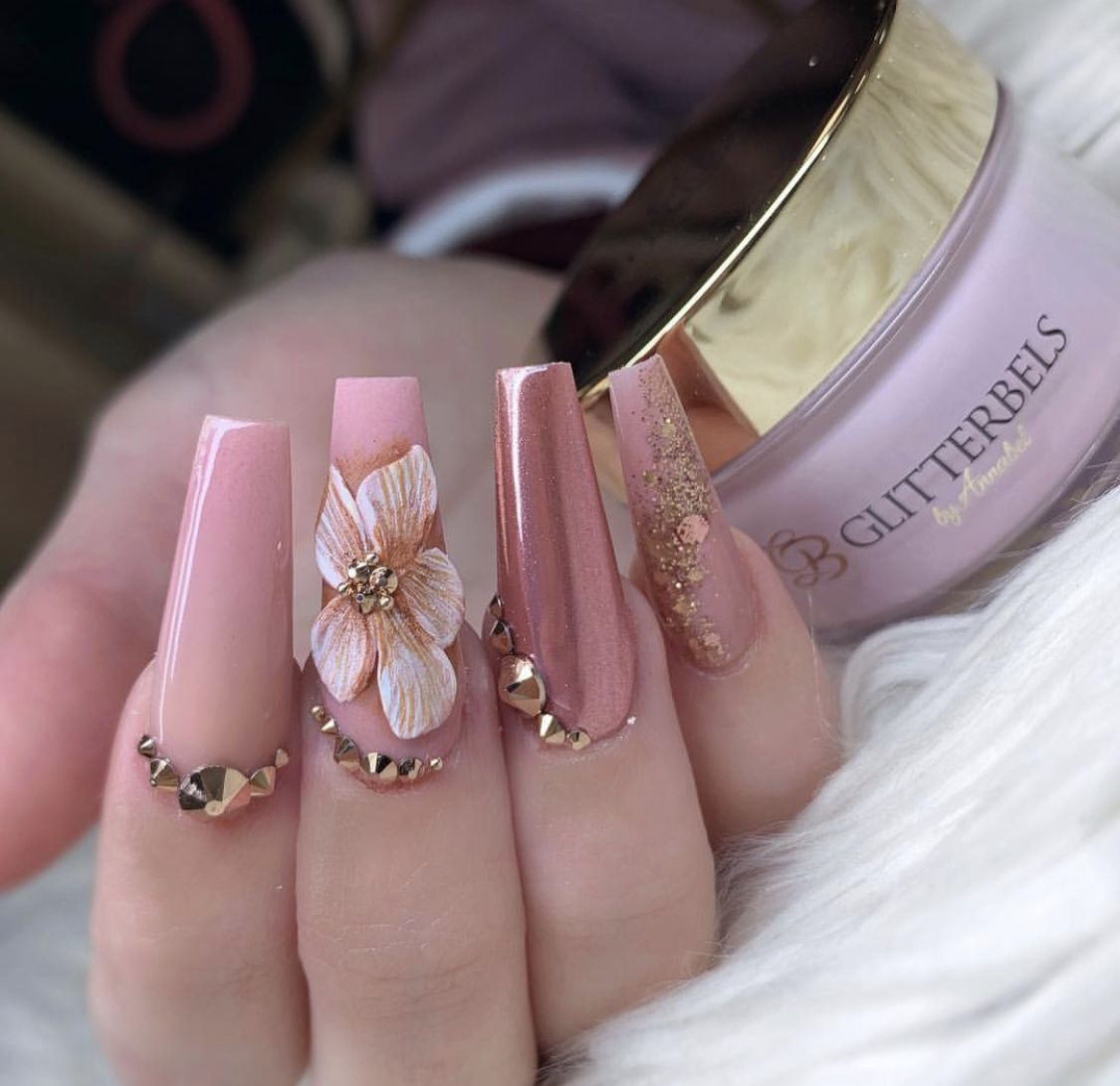 Uñas acrílicas decoradas Uñas acrílicas decoradas