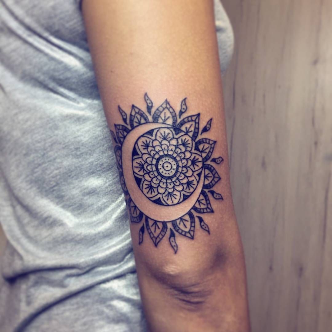 tatuaje de sol y luna tatuaje de sol y luna