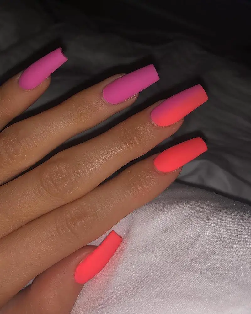Uñas color neón Uñas color neón