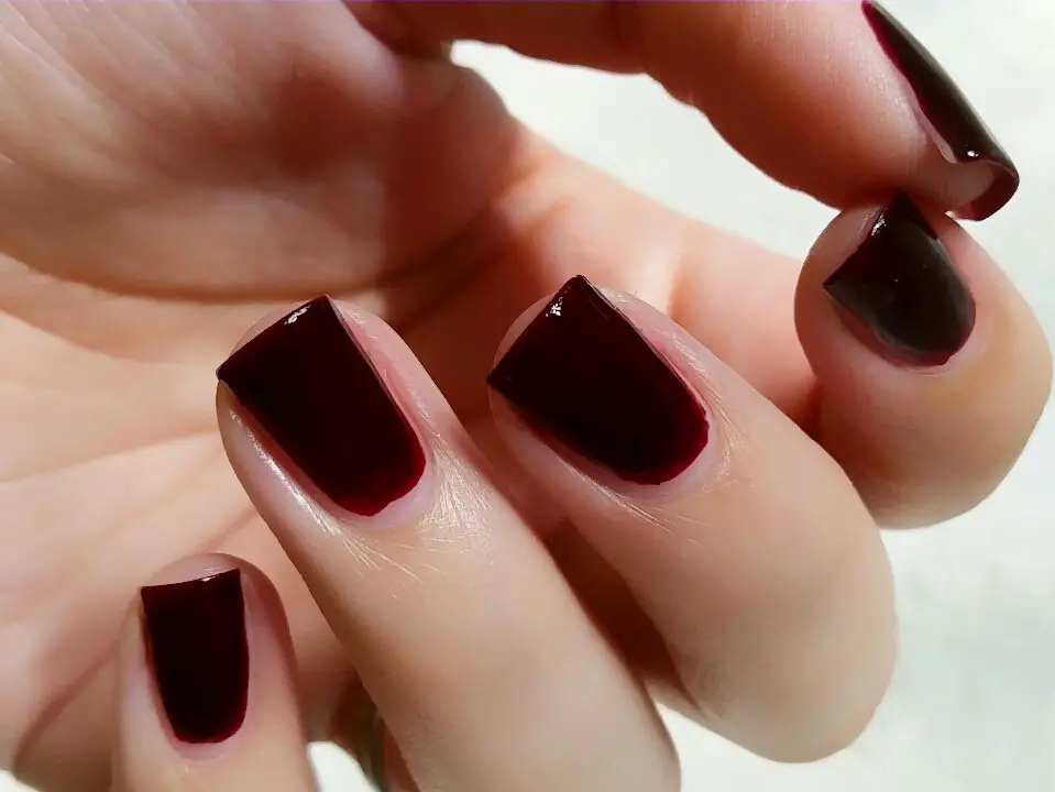 Uñas vino Uñas vino