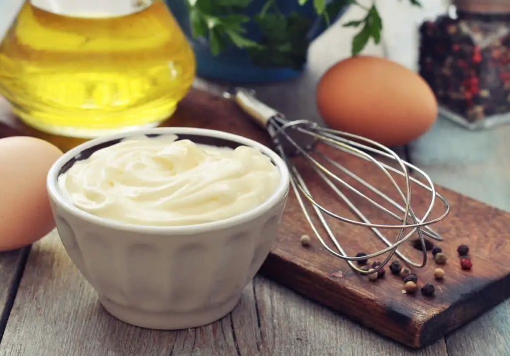 mascarilla nutritiva para el pelo mayonesa