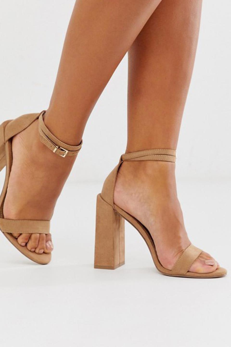 Tacones de moda Tacones de moda