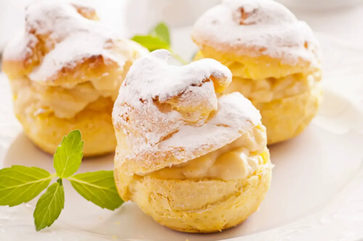 Postres con crema Postres con crema