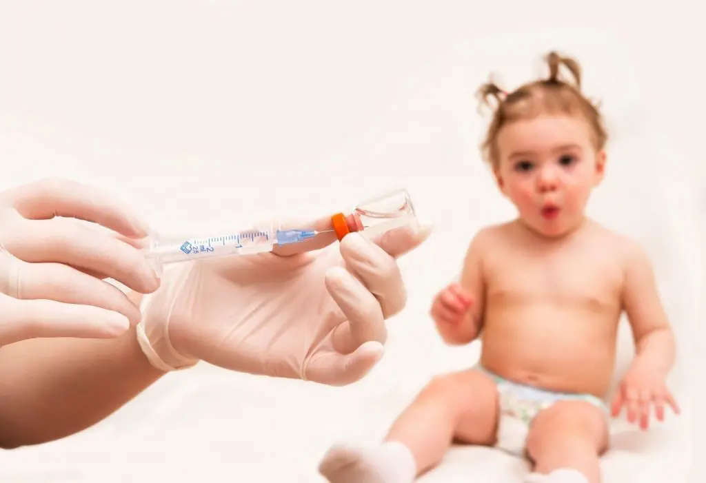 vacuna hepatitis a quien debe vacunarse