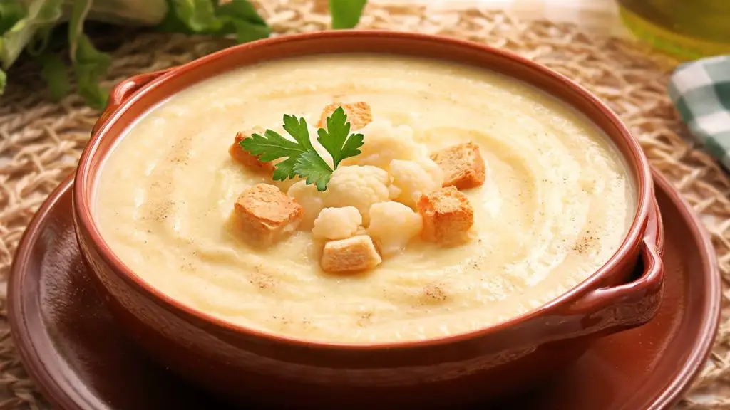 comidas con verduras crema de maíz con coliflor comidas con verduras crema de maíz con coliflor