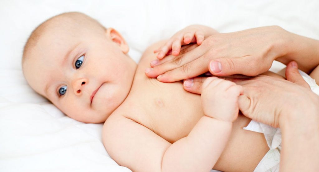 Como aliviar el dolor de las vacunas en los bebes masajes