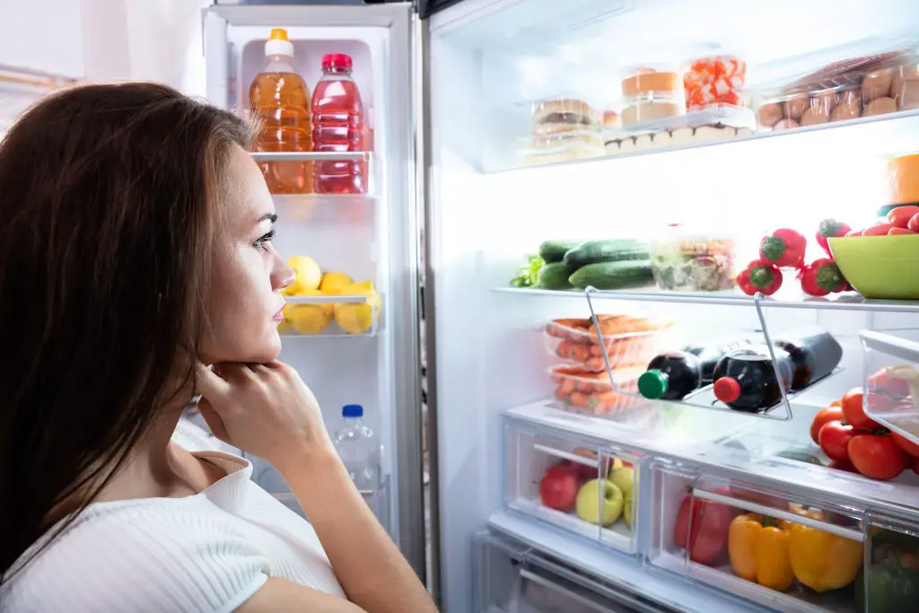 a que temperatura debe estar el refrigerador para conservar alimentos