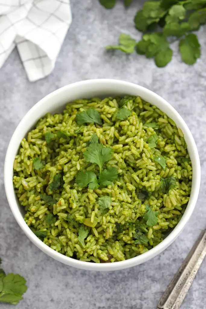 que hacer de almuerzo arroz verde receta