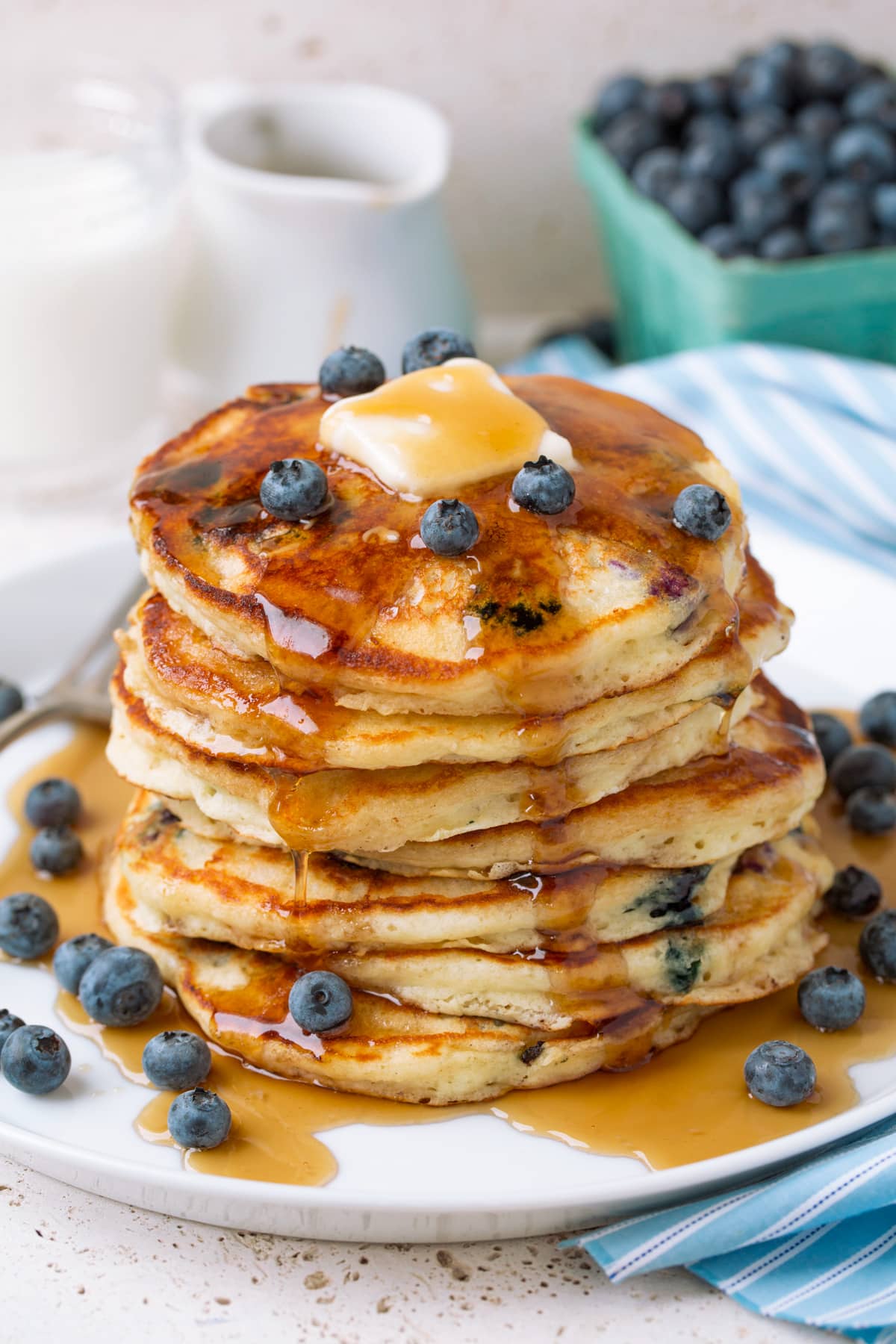 comidas rápidas y fáciles y rápidas panqueques con blueberrys