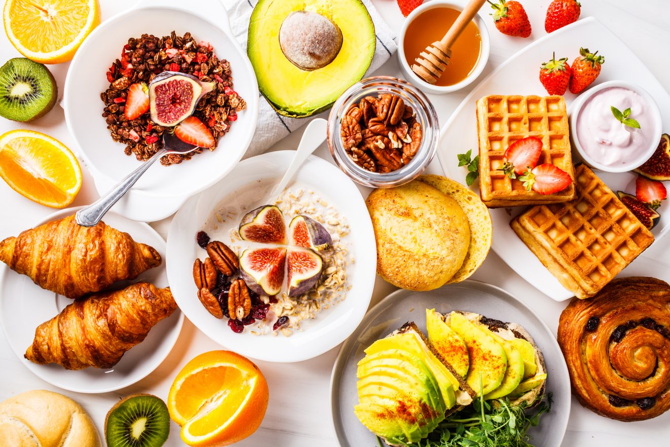 Desayunos Saludables Para Adultos Desayunos ligeros: +10 Recetas para activar el metabolismo y comenzar