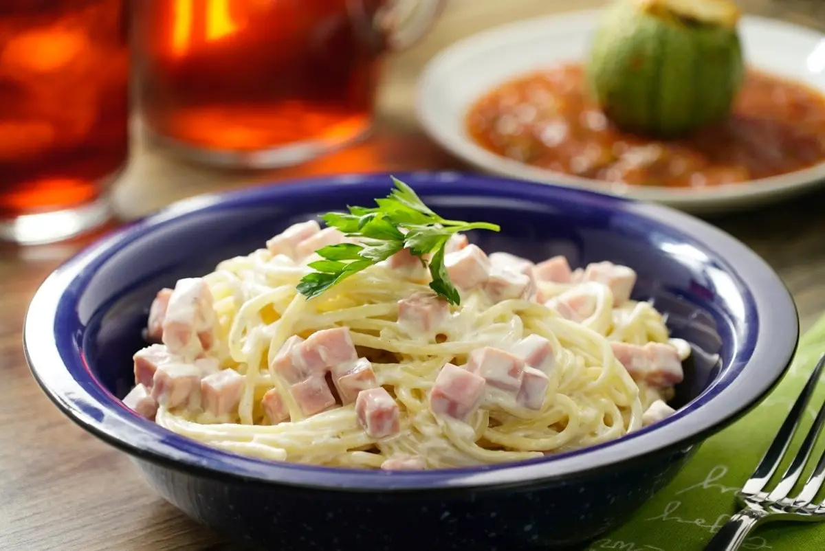 Salsas con crema y jamón Salsas con crema y jamón
