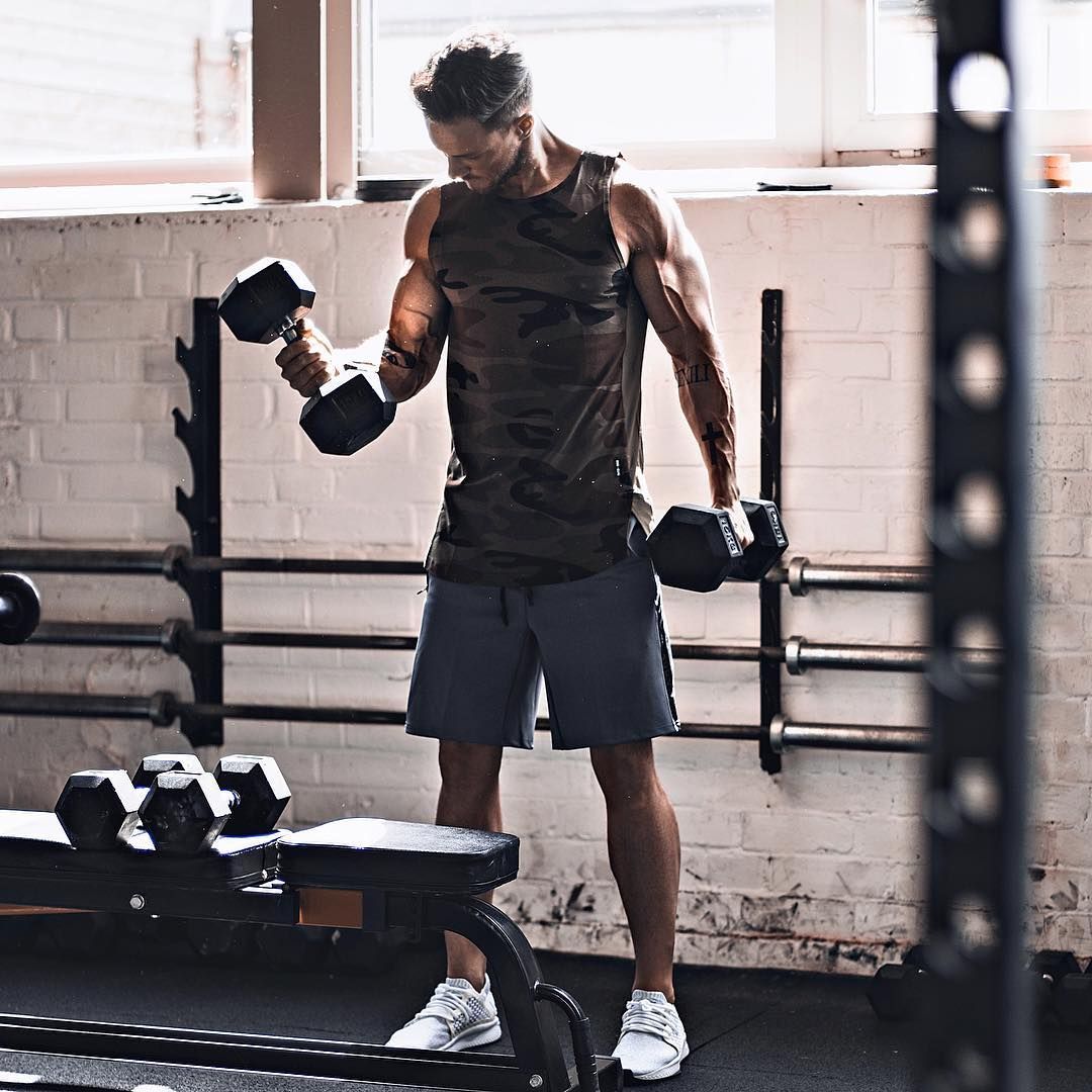 short gym hombre 14