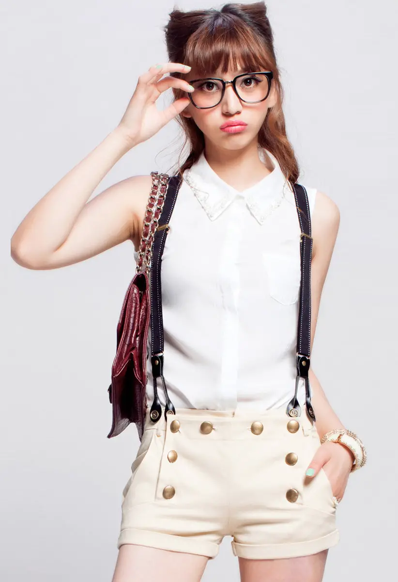 Shorts con tirantes Shorts con tirantes