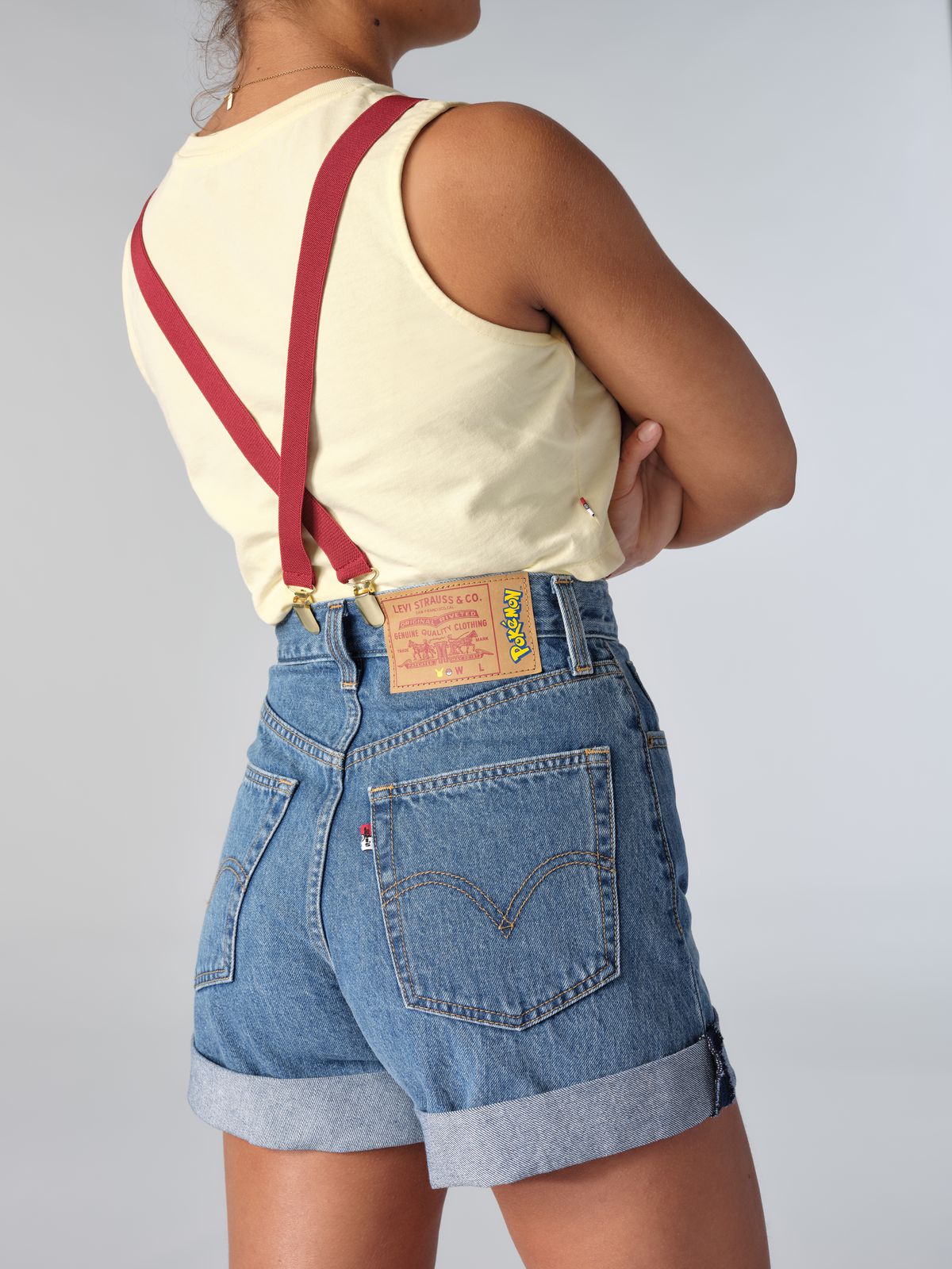 Shorts con tirantes Shorts con tirantes