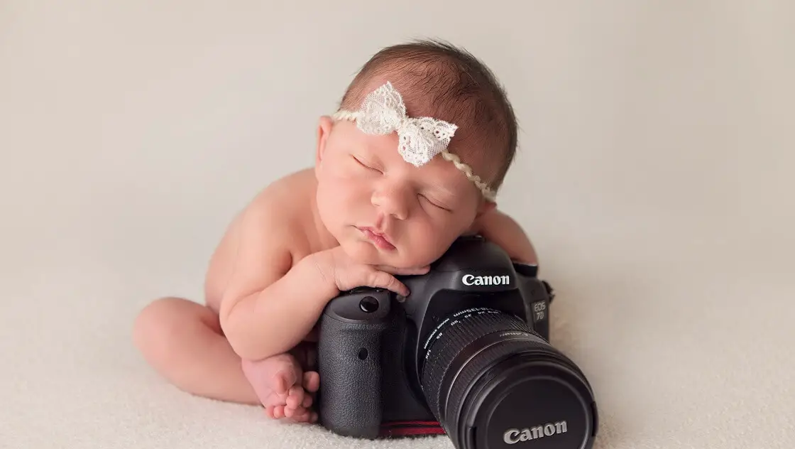 Como hacer una sesión de fotos para bebes en casa fg
