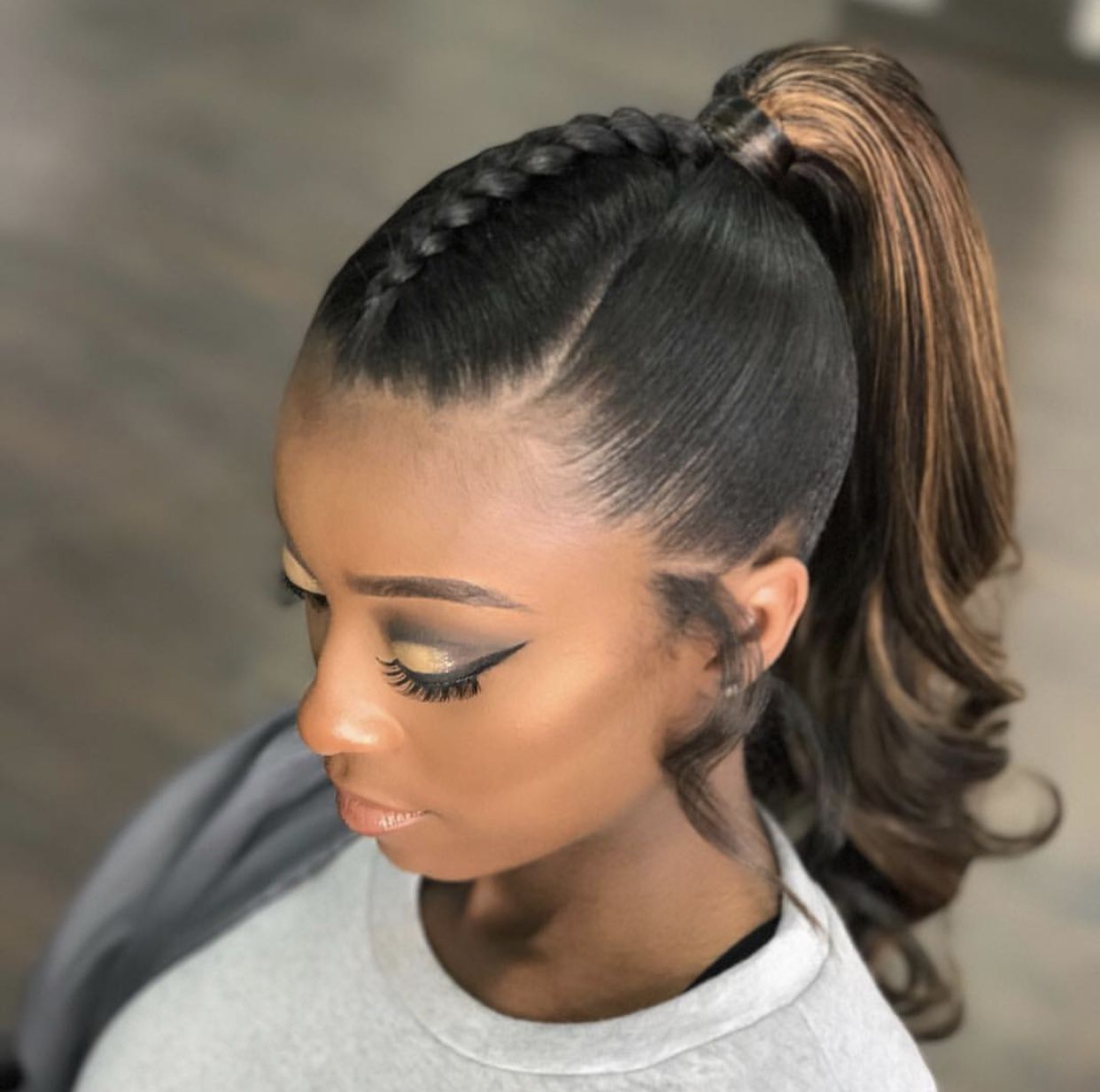 Trenzas con cola de caballo 24