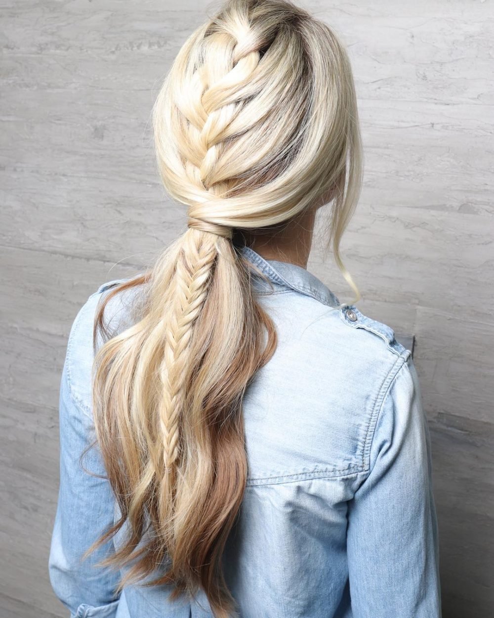 Trenzas con cola de caballo 25