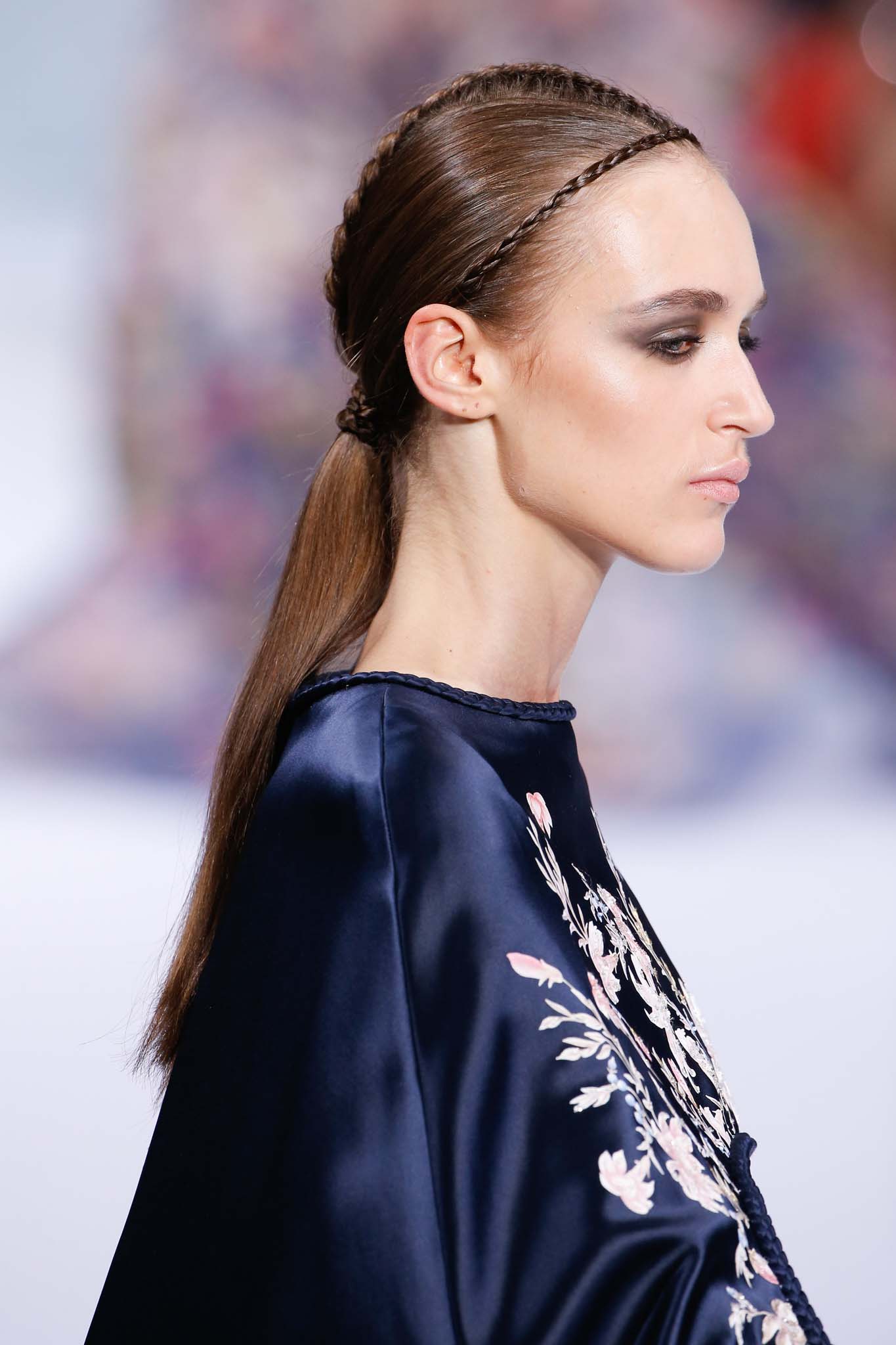 Trenzas con cola de caballo 29