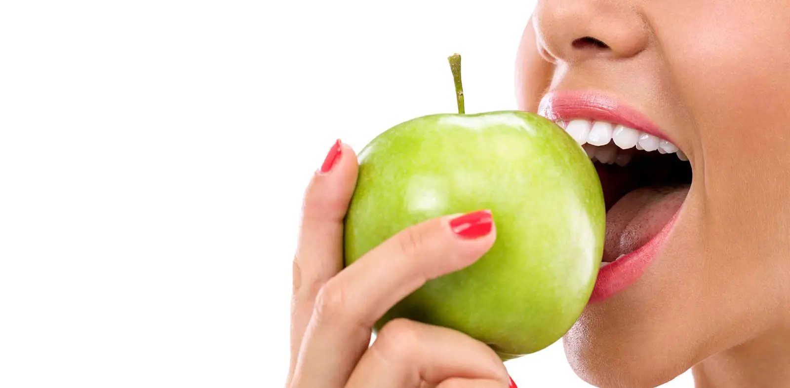Remedios caseros inflamación de encías comer manzana
