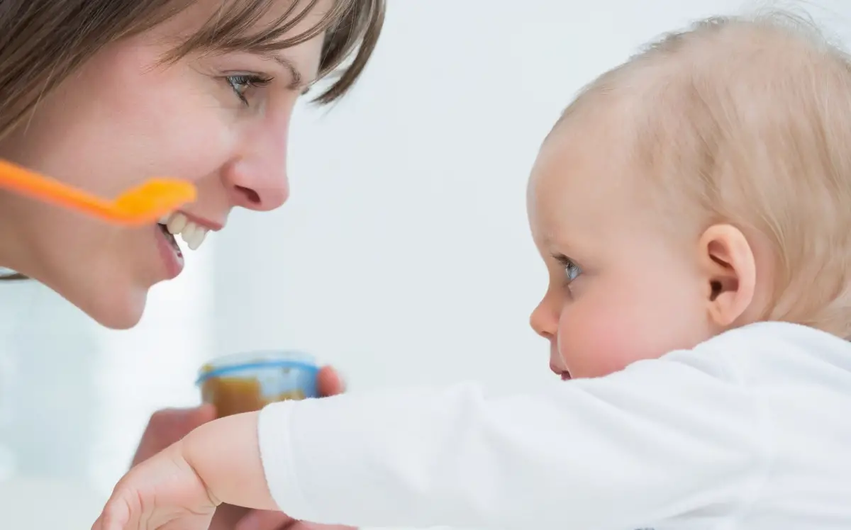 que puede comer un bebe de 6 meses recomendaciones